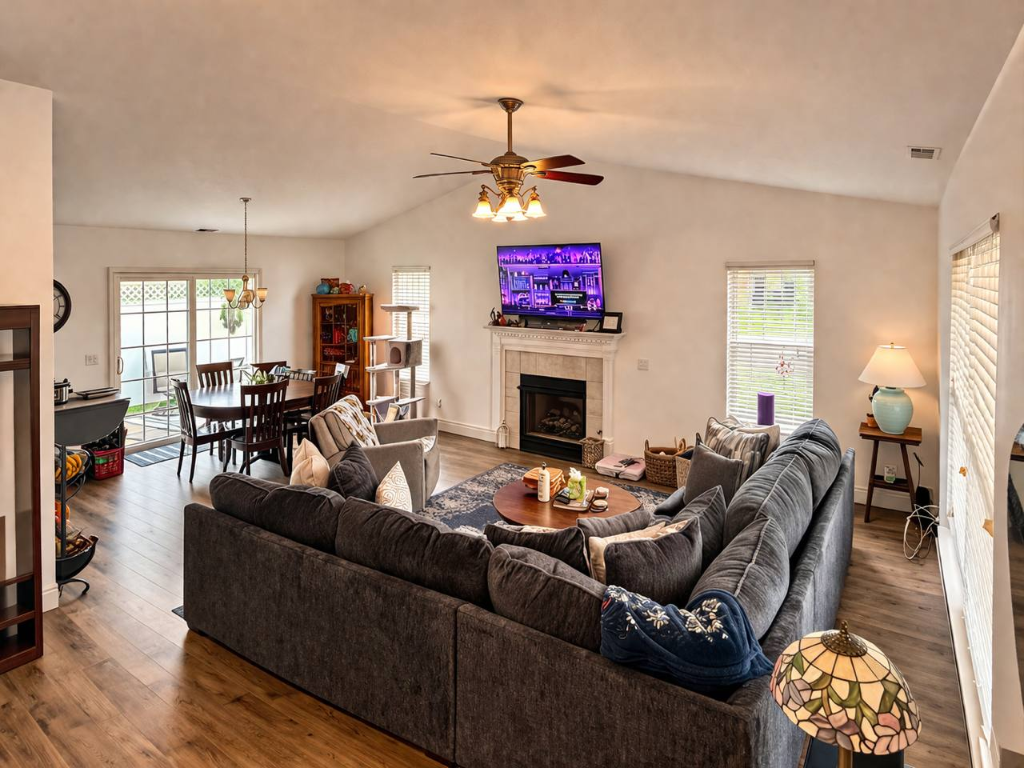 Detailed Living Room Refresh – Cincinnati