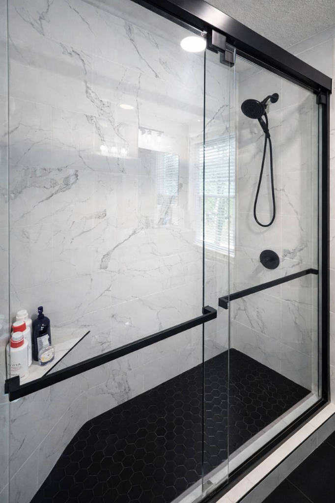 Shower Glass & Tile Detail Clean – Cincinnati