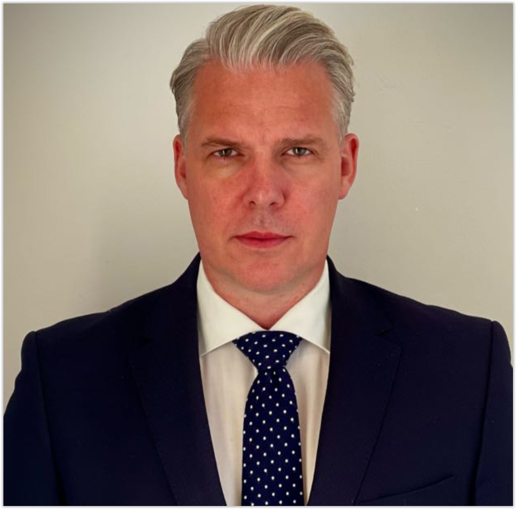 Dr Mark Haislund