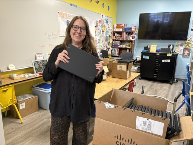 Mesa Water District and T2 Group Donate Computers to School on Wheels for Students Experiencing Homelessness