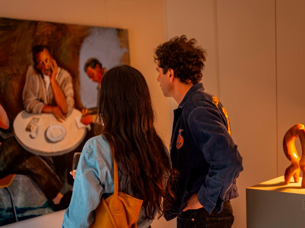 Overloved and Underloved — exhibition photo 2