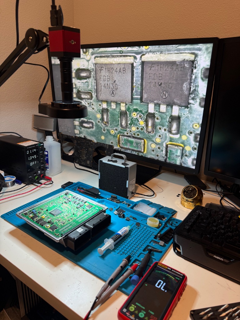 Digital microscope inspection — locating the failed transistor