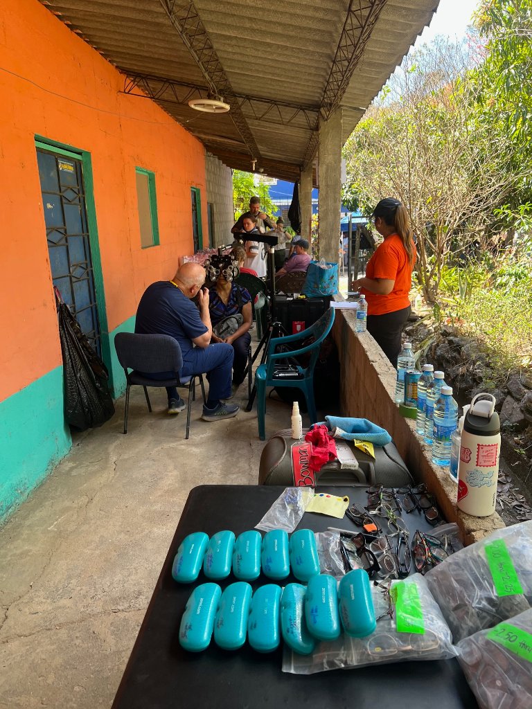 Vision care clinic in El Salvador