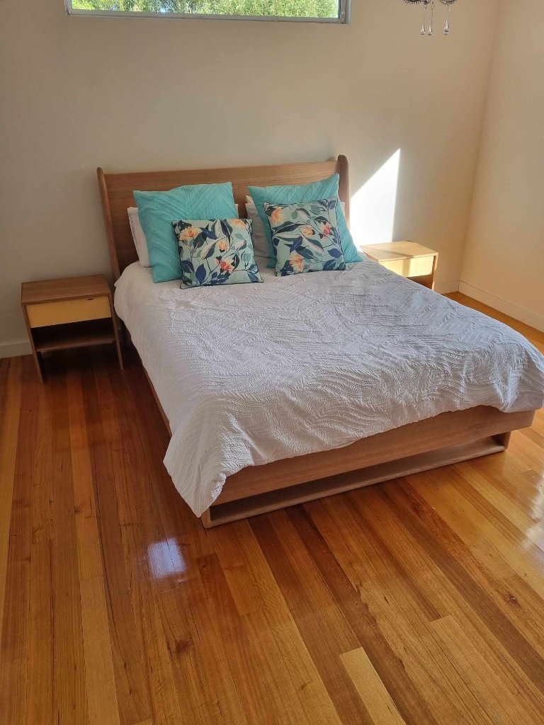 Tasmanian Oak Bed with Bedside Tables