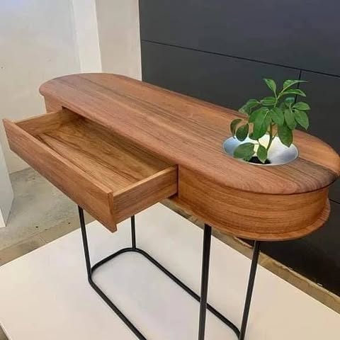 Tasmanian Blackwood 'Prosper' Console Table