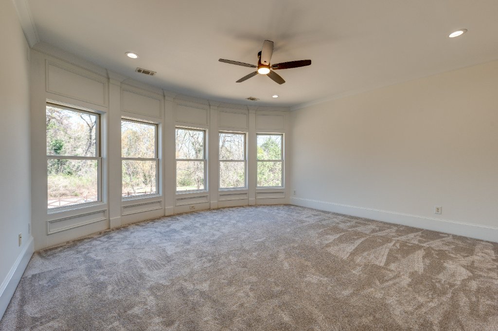 1022 Highland Village Trail gallery 6