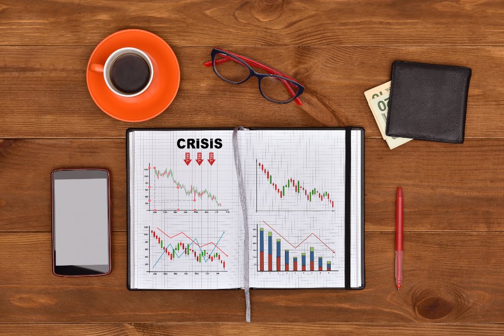 Crisis planning desk