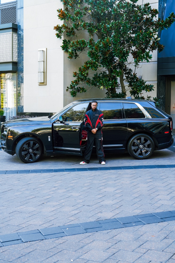 Hustleman by his Rolls Royce