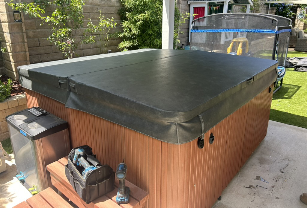 Hot tub cover replacement in Canyon Country