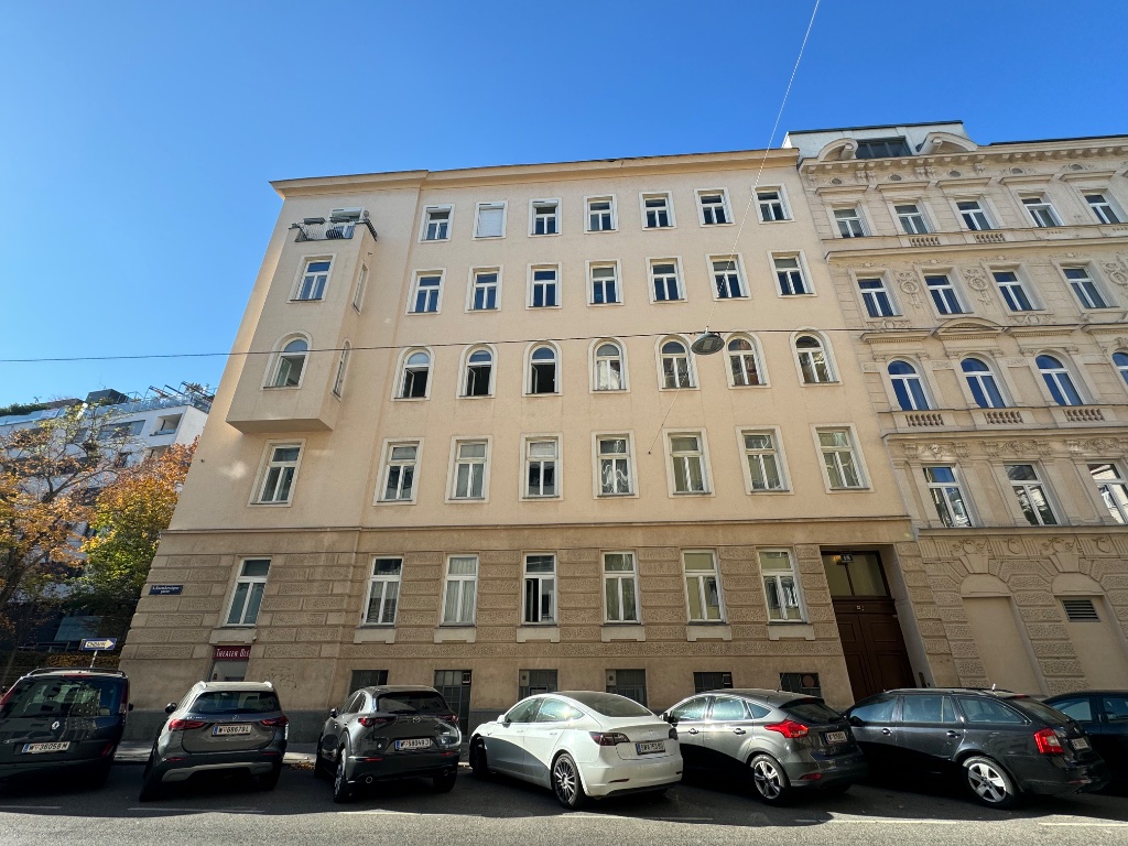Gebäudeansicht Barmherzigengasse