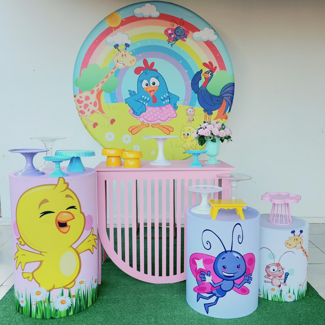 Decoração tema Galinha Pintadinha - Unissex em Goianésia – GO