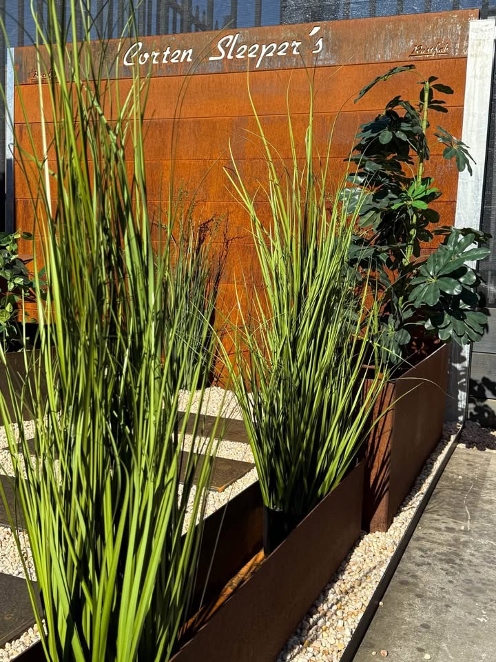 What is Corten Steel and Why Do Landscapers Love It?