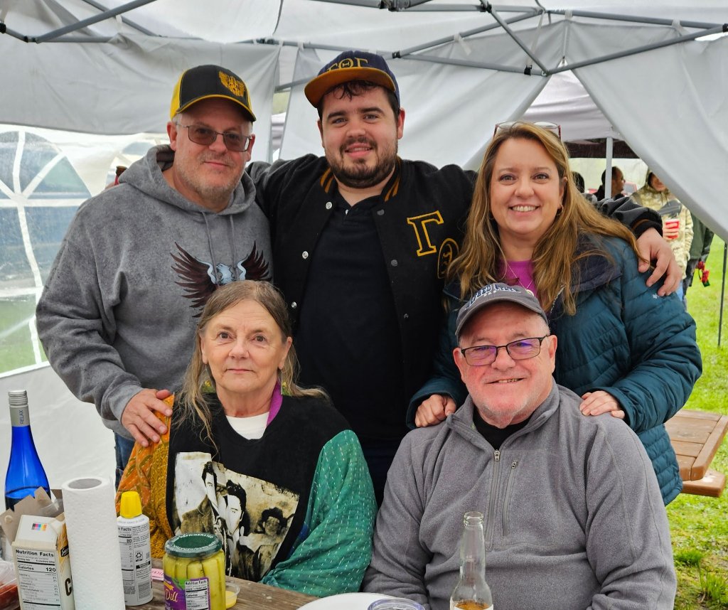 Derbys at Clam Bake — family vibes
