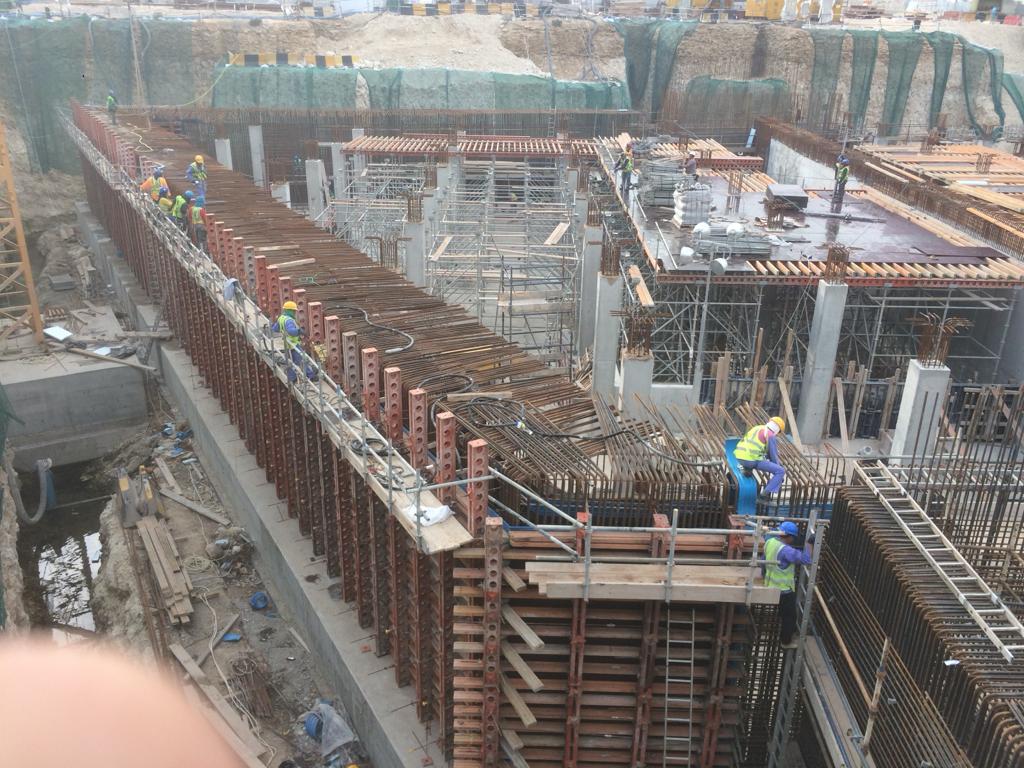 Construction site photo 7 of the Roads & Infrastructure in Wakra project