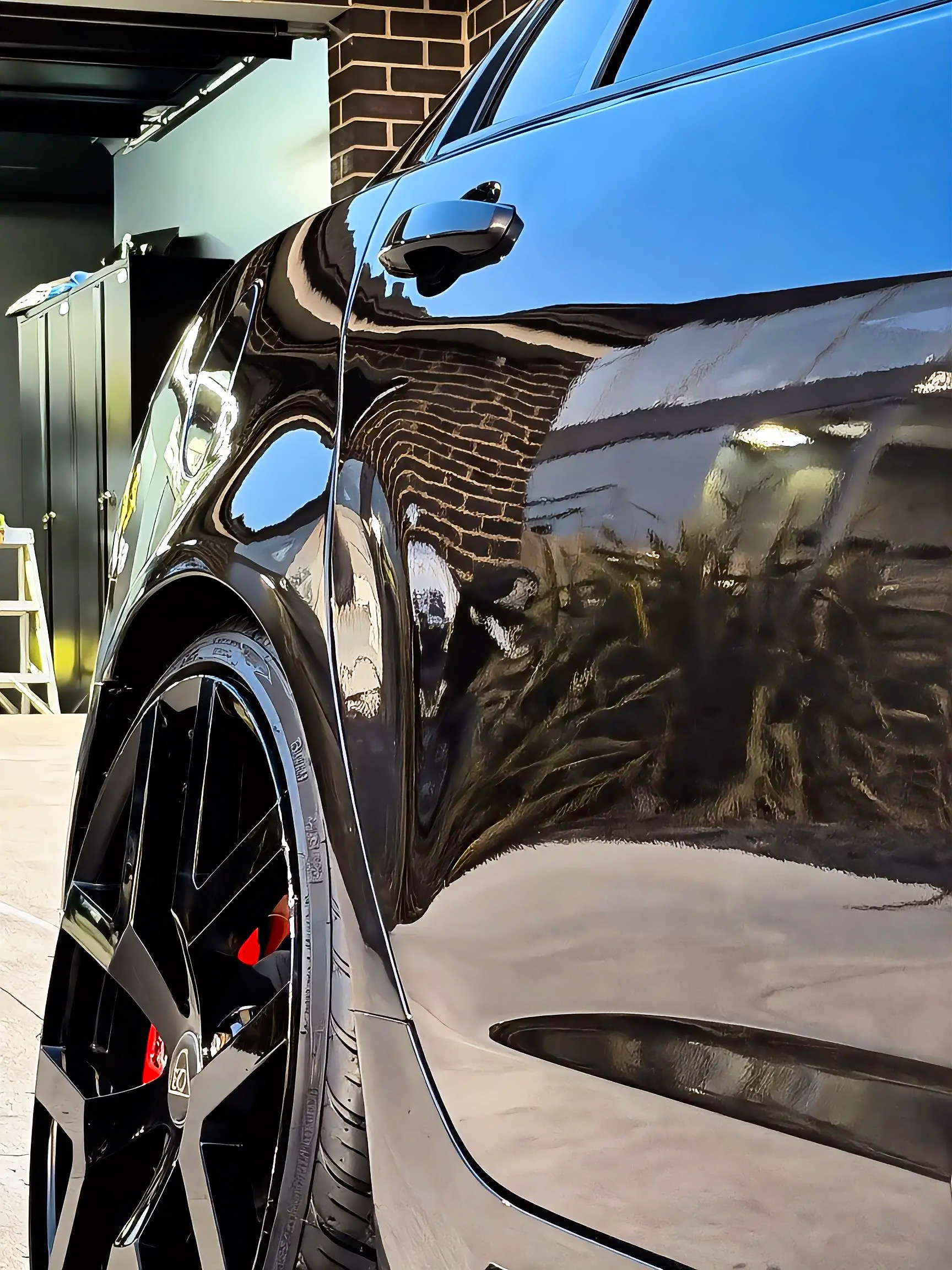 Corrected and protected gloss paintwork and wheel maintained by Forza Auto Studio