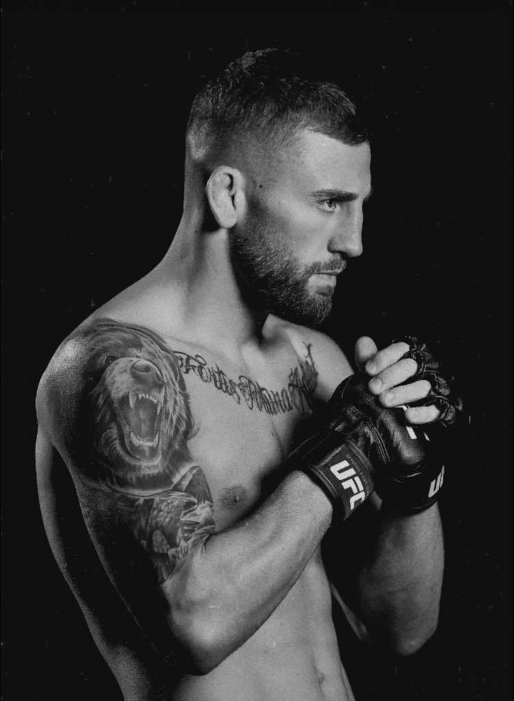 Oban Elliott — UFC fighter, tattooed by JP.