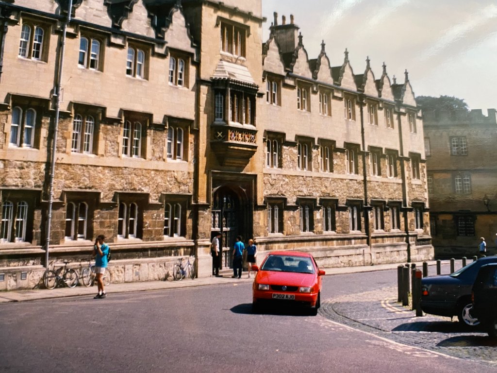 Oriel Square, Oxford, 1998