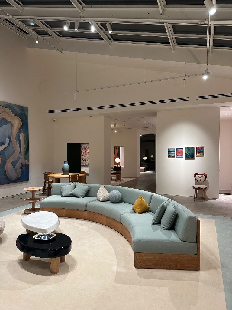 PIERRE YOVANOVITCH MOBILIER