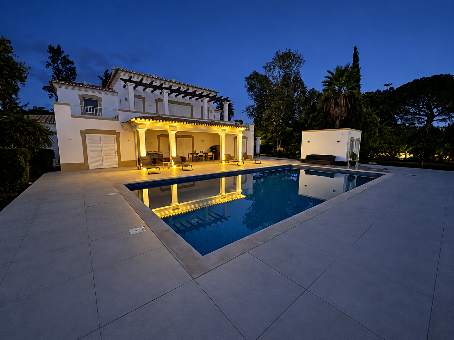 Swimming Pool, Portimão Area