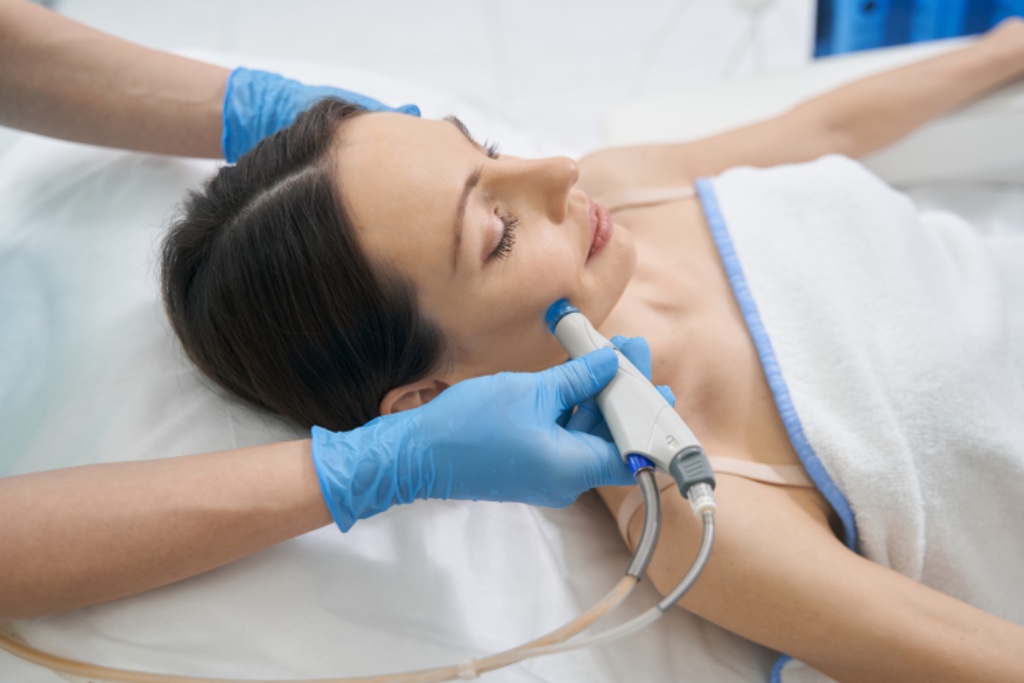 Hydrafacial