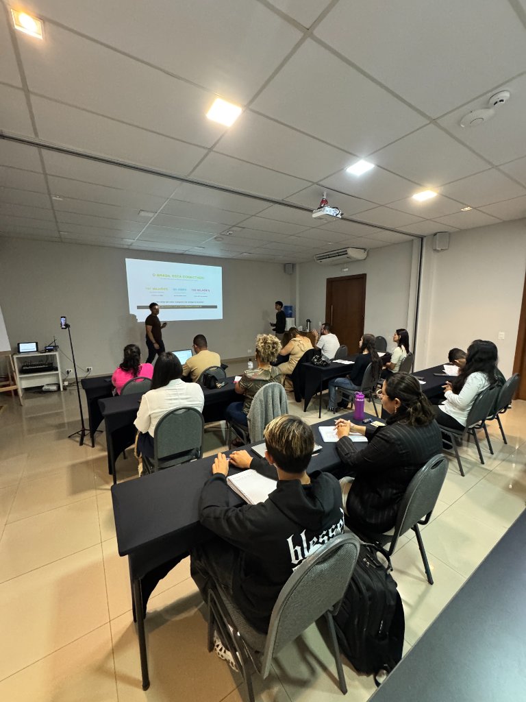 Treinamento em andamento — apresentação ao vivo