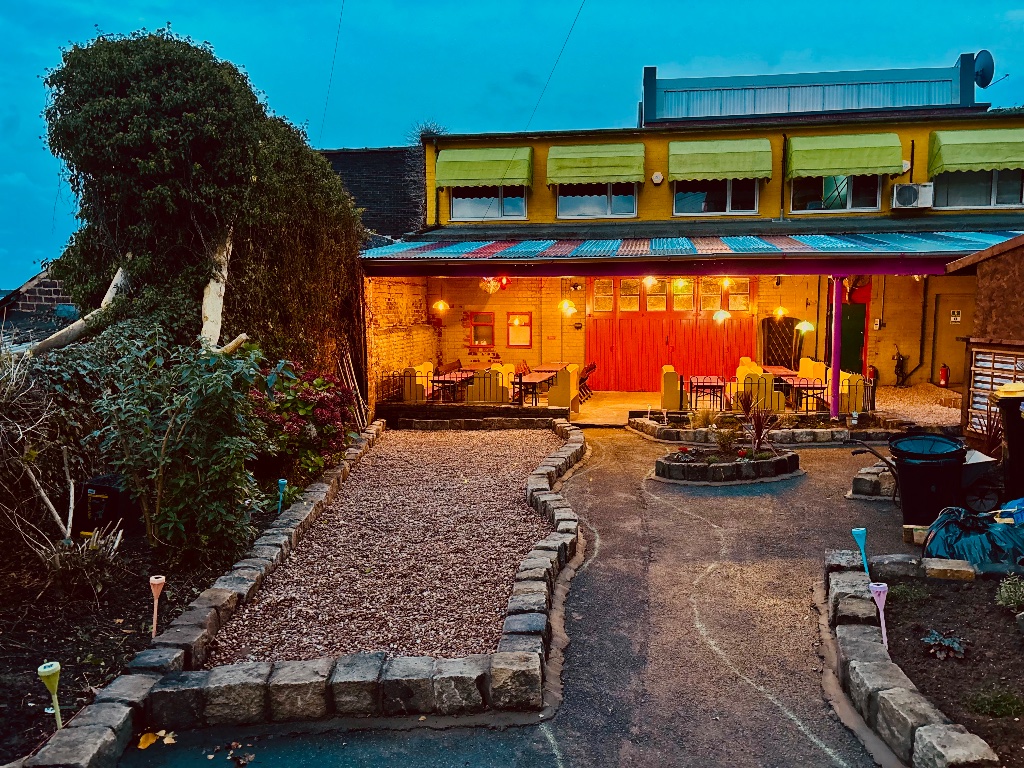 Shaantitown cozy community dining interior