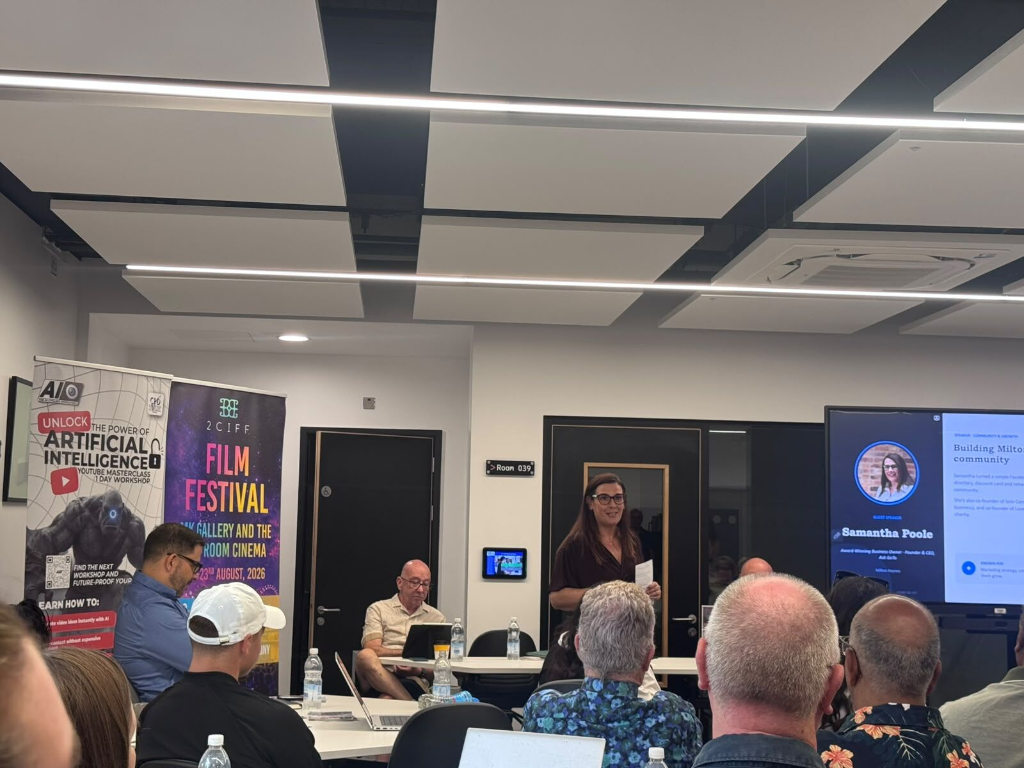 Samantha Poole, Founder & CEO of Ask GoTo and Co-Founder of Solo Connects, at the August Business Club