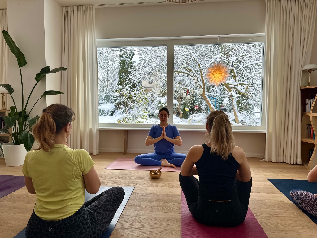 Yoga 4