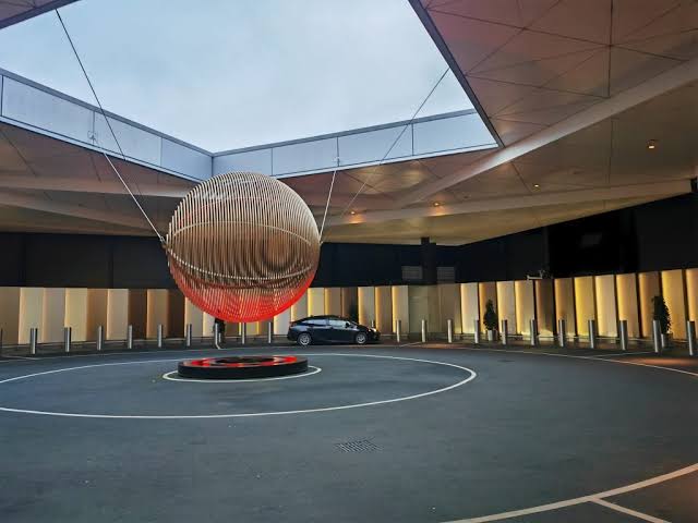 The Upper Class Wing — private drop-off at Heathrow T3