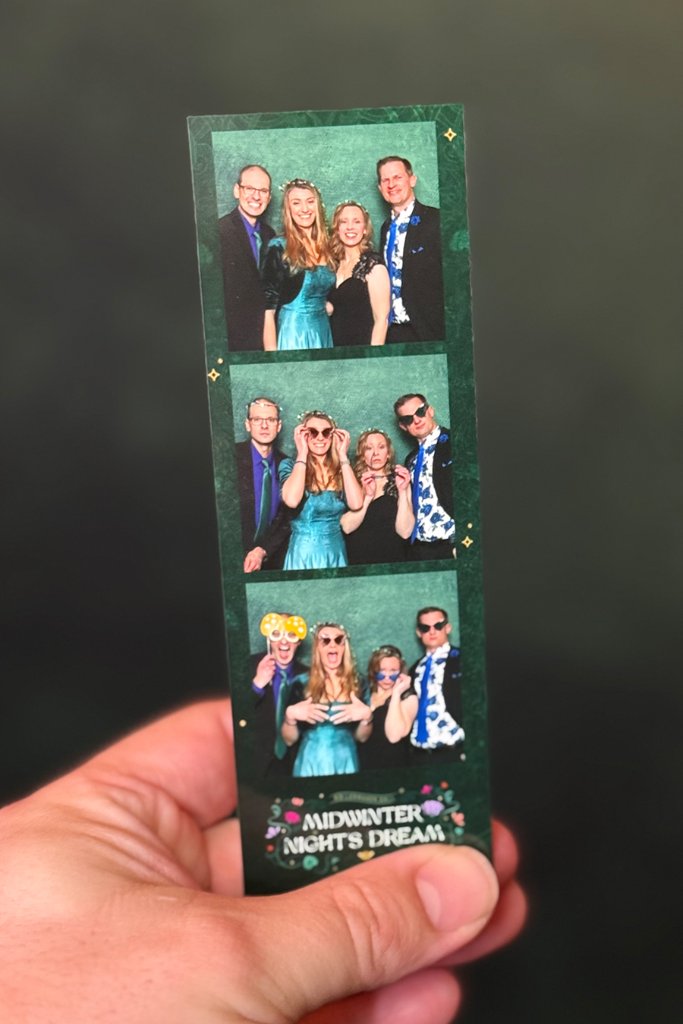 Classic open-air photo booth experience Indianapolis