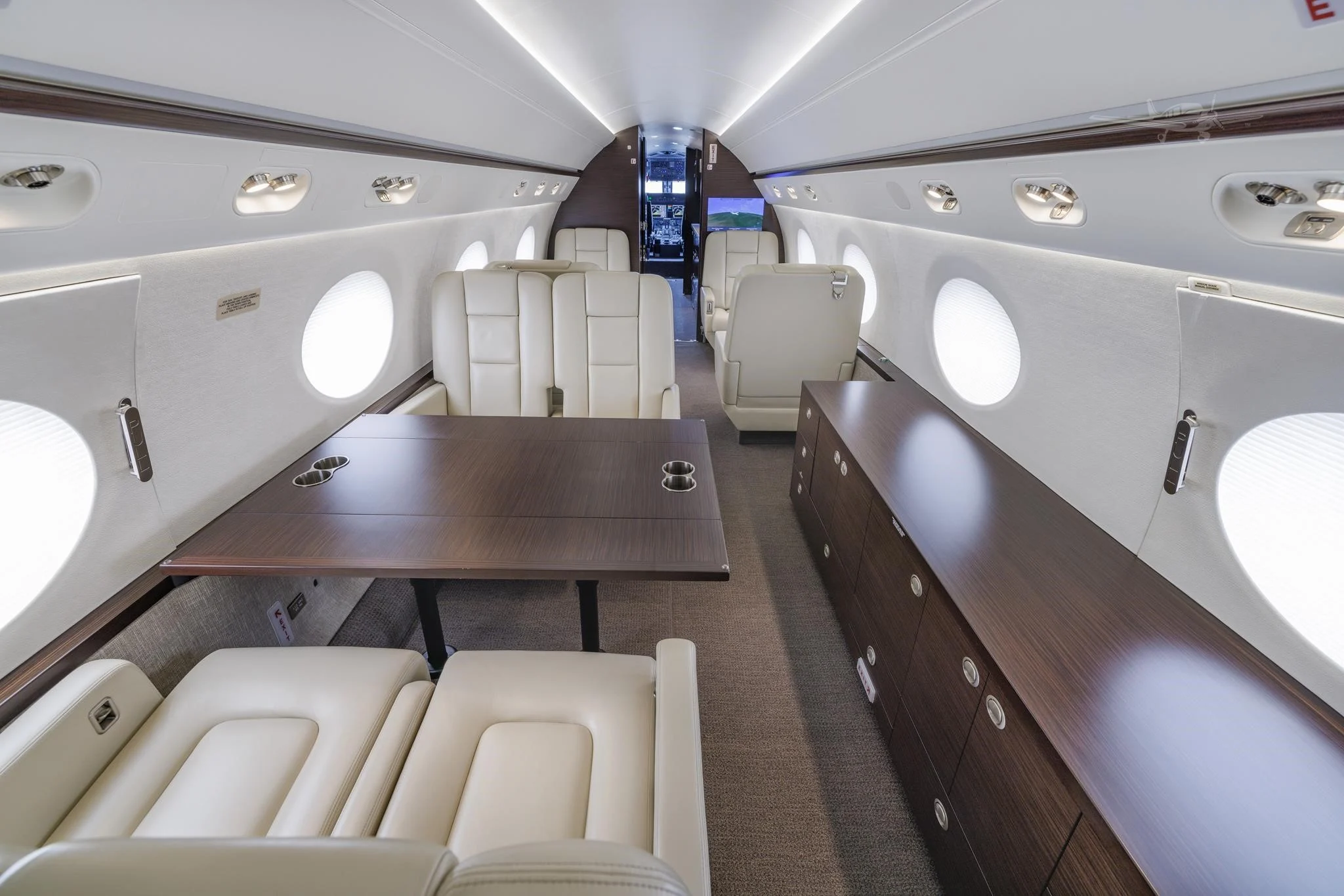 Private jet