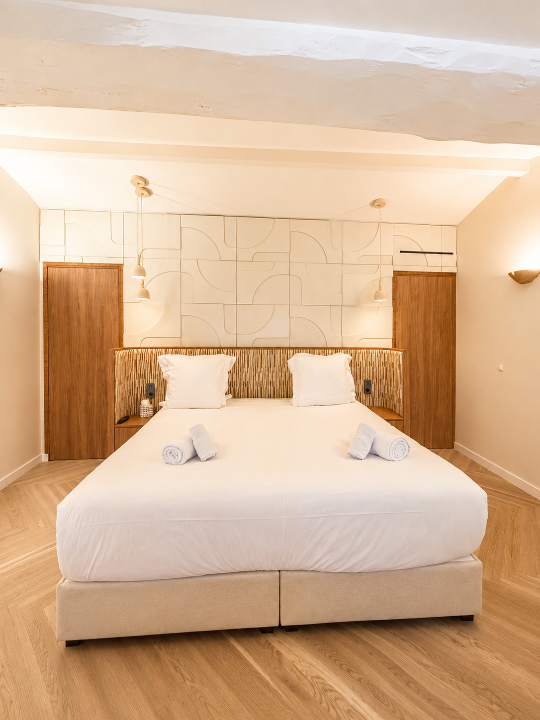 Deluxe Suite with Terrace