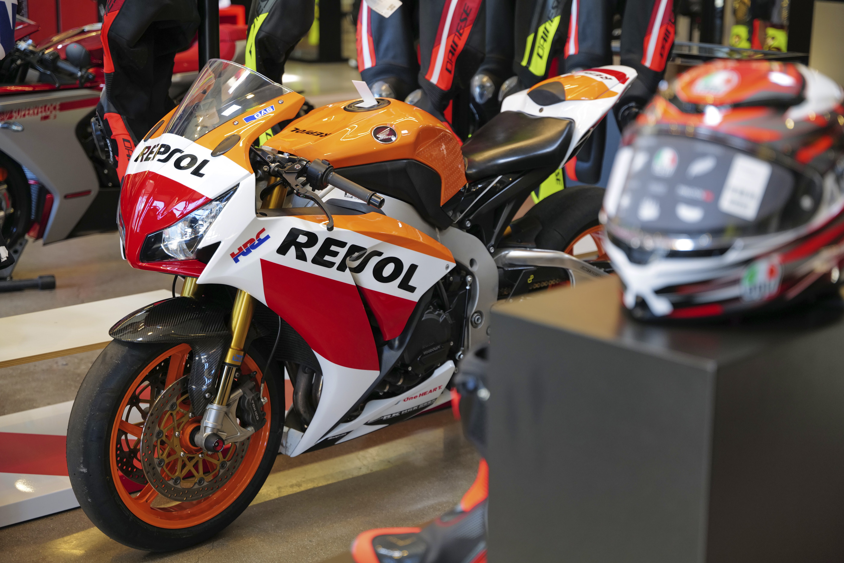 Honda CBR1000RR — 1
