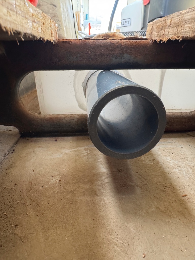 Fresh water and grey tanks — 8