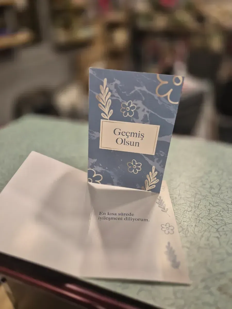 Zarif Geçmiş Olsun Kartı