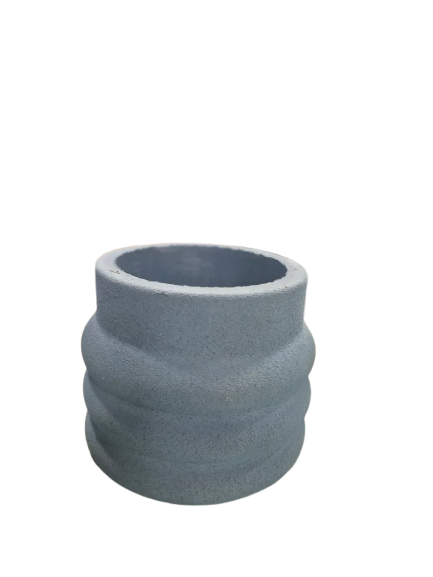 Gri beton saksı