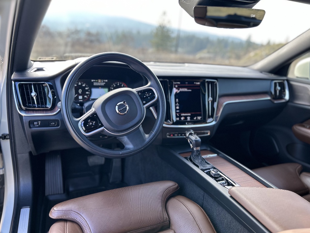 2021 Volvo V60 Cross Country AWD rental in Spokane, photo 6