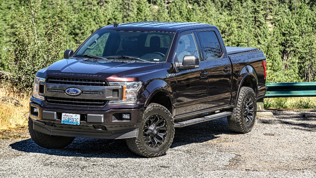 2018 Ford F-150 XLT Super Sport rental in Spokane, photo 7