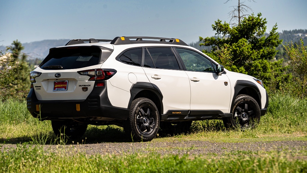 2023 Subaru Outback Wilderness Edition rental in Spokane, photo 6