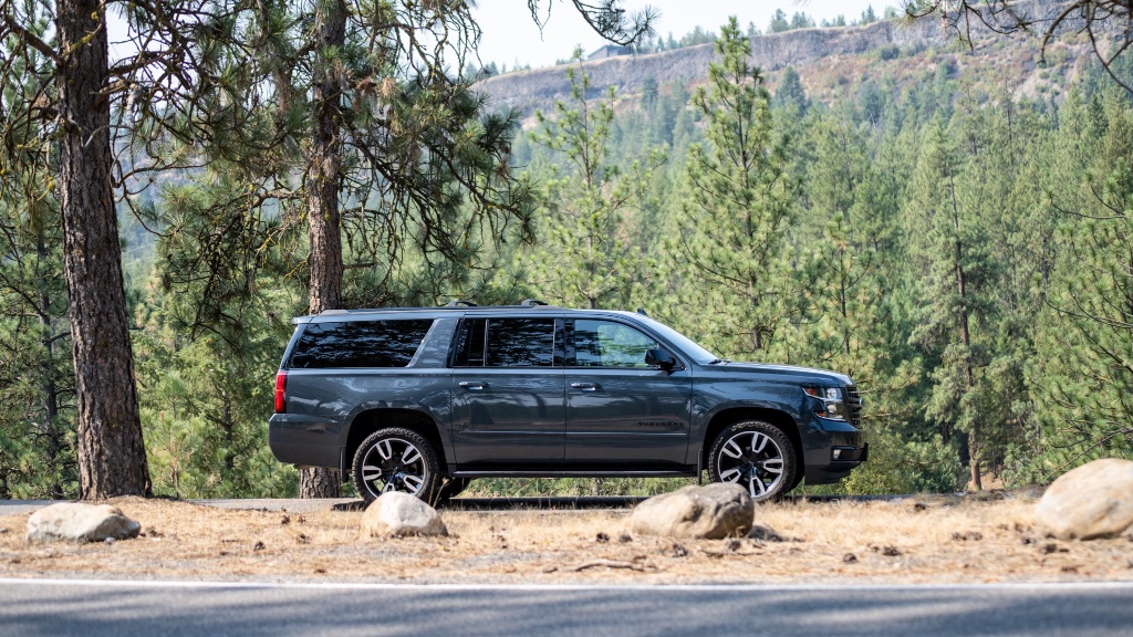 2020 Chevrolet Suburban Premier RST 4WD rental in Spokane, photo 6
