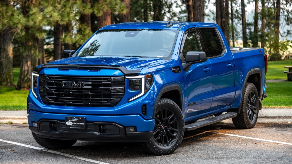 2023 GMC Sierra 1500 Elevation rental in Spokane, photo 4