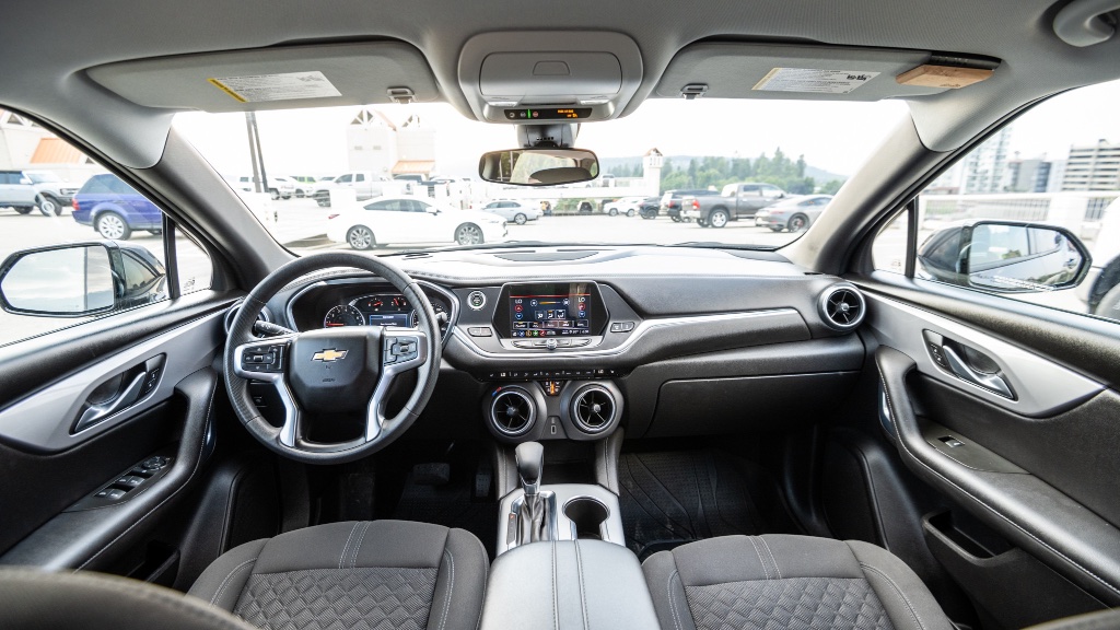 2022 Chevrolet Blazer LT AWD rental in Spokane, photo 7