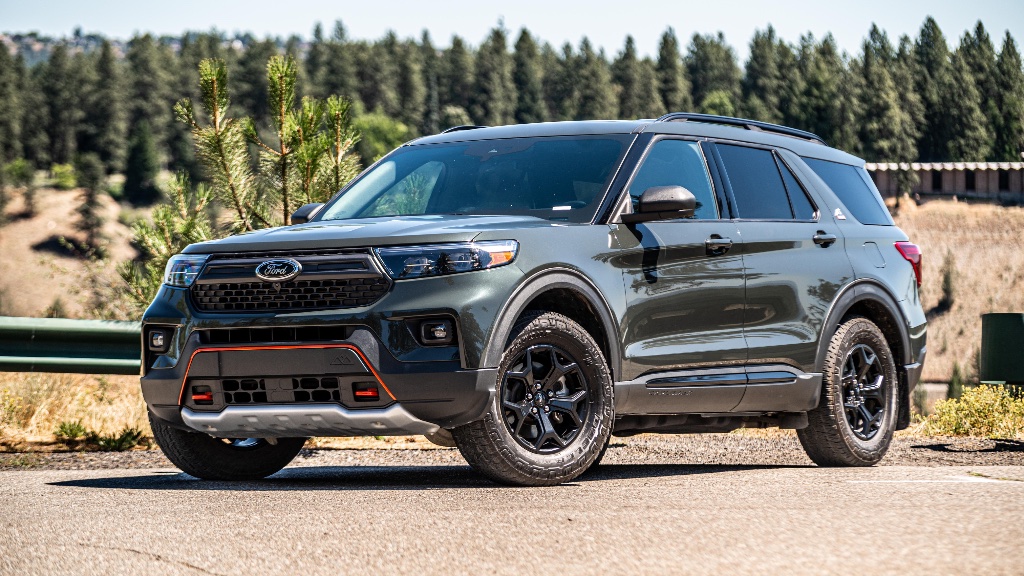 2022 Ford Explorer Timberline AWD rental in Spokane, photo 2