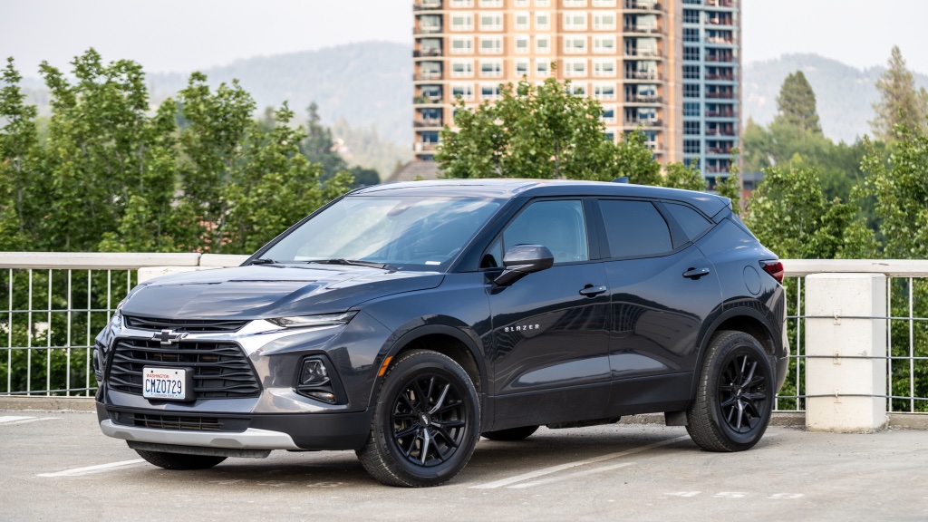 2022 Chevrolet Blazer LT AWD rental in Spokane, photo 4