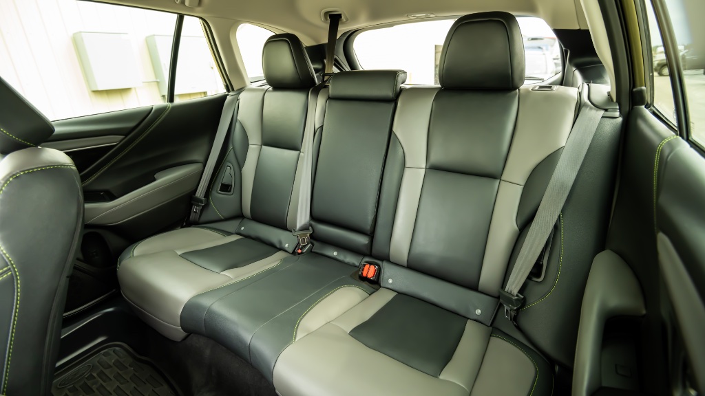 2023 Subaru Outback Onyx XT rental in Spokane, photo 5
