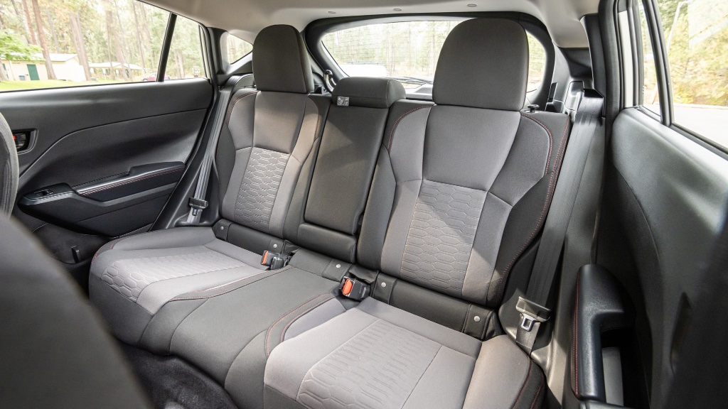 2024 Subaru Impreza Sport AWD rental in Spokane, photo 8