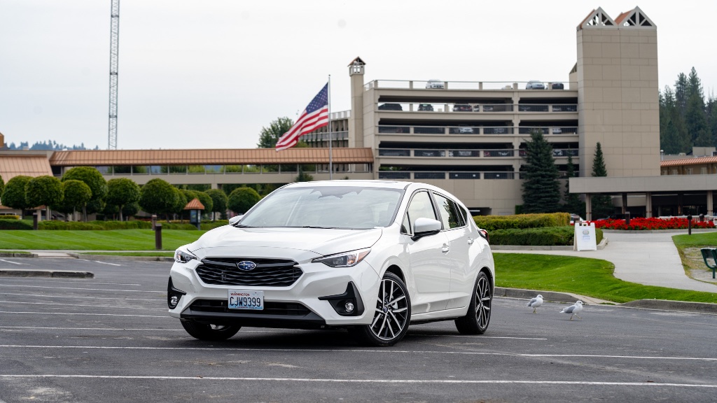 2024 Subaru Impreza Sport AWD rental in Spokane, photo 5