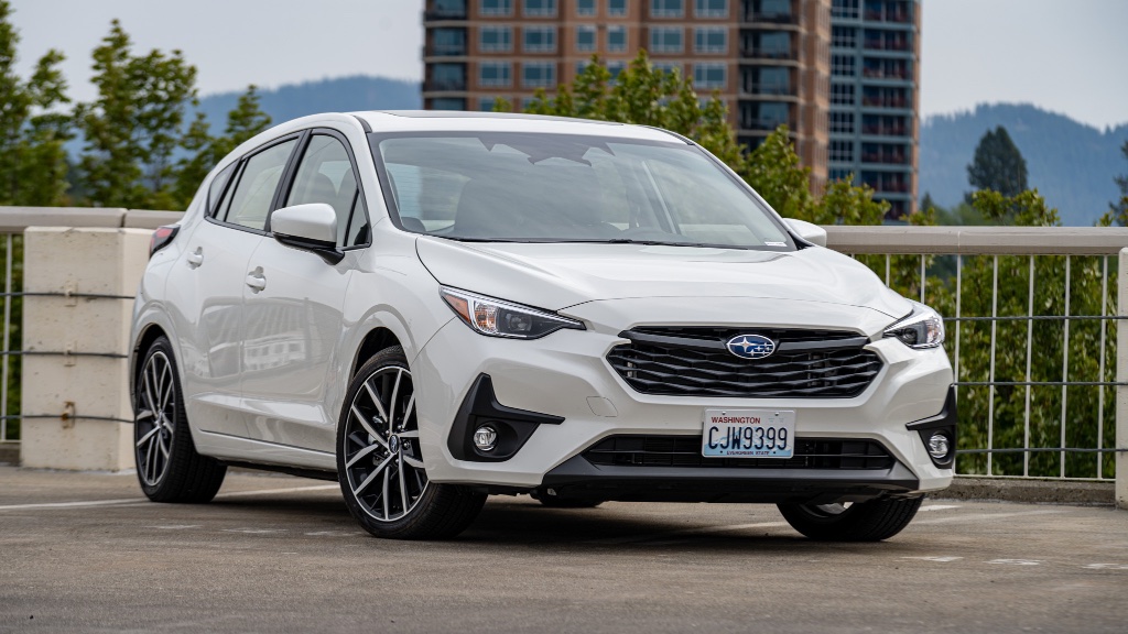 2024 Subaru Impreza Sport AWD rental in Spokane, photo 4