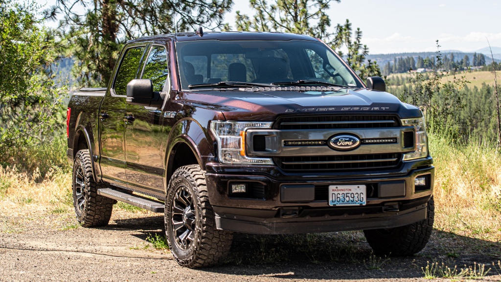2018 Ford F-150 XLT Super Sport rental in Spokane, photo 5