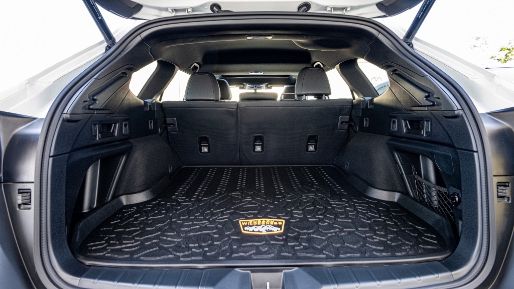 2023 Subaru Outback Wilderness Edition rental in Spokane, photo 9